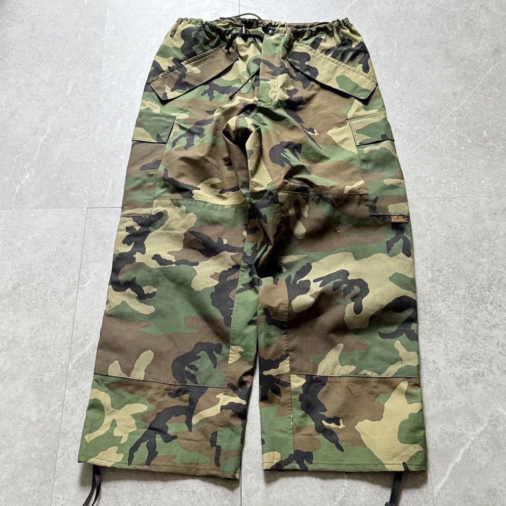 Vintage  ECWCS Gore-Tex Camo Trousers Medium Short